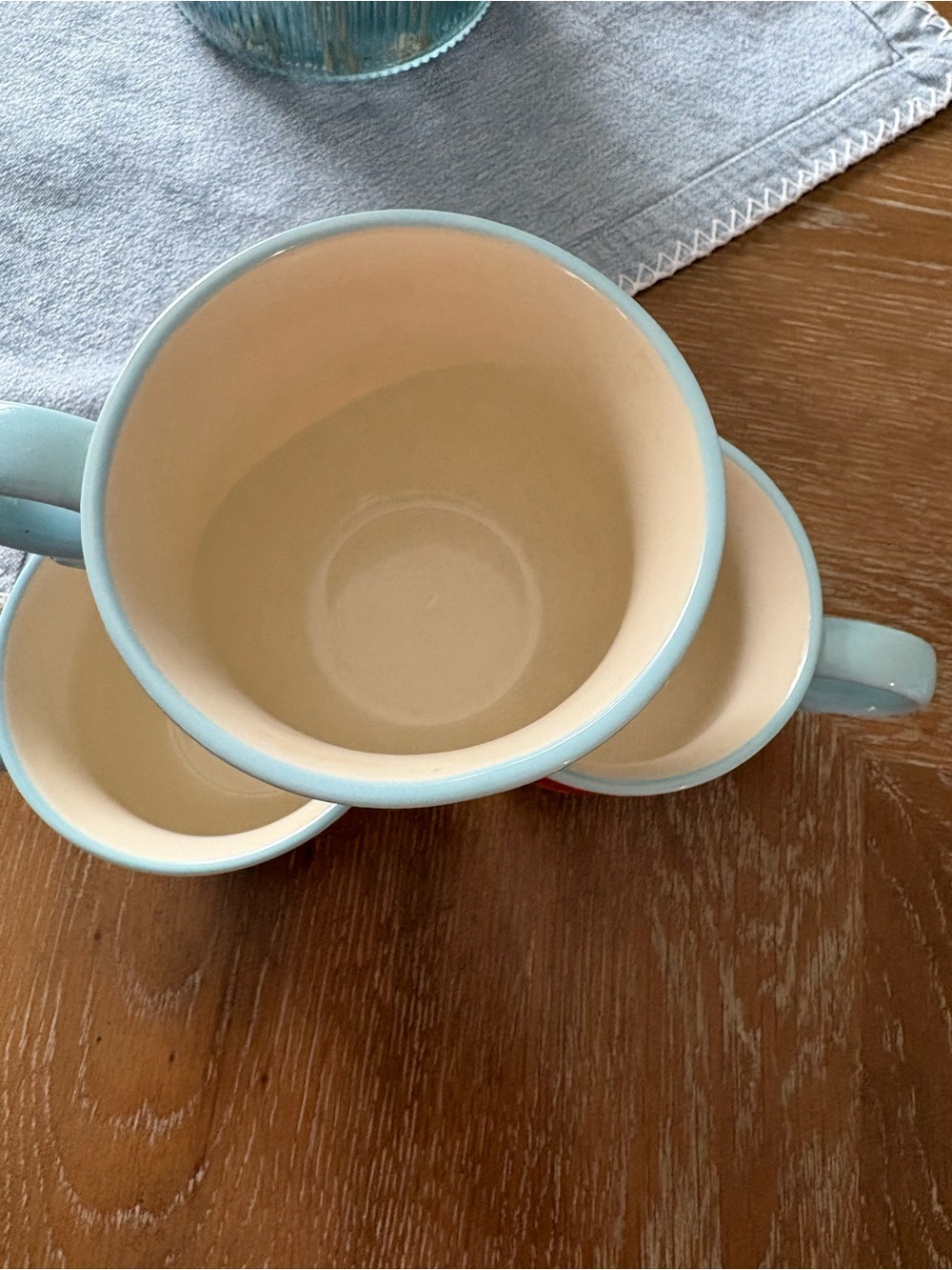 The Pioneer Woman Floral Ceramic Mugs in Red and Light Blue - Picture 2 of 3